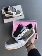 Travis Scott x Air Jordan 1 Low Medium Olives EU 36,5 / US 4, Kleding | Heren, Schoenen, Overige kleuren, Nieuw, Ophalen of Verzenden