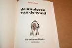 De kinderen van de wind. De Indianen-reeks - Hesse 1973, Boeken, Stripboeken, Eén stripboek, Ophalen of Verzenden, Gelezen