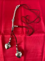 Zilverkleurige ketting met harten en kralen, Ophalen of Verzenden, Zo goed als nieuw, Zilver, Overige materialen