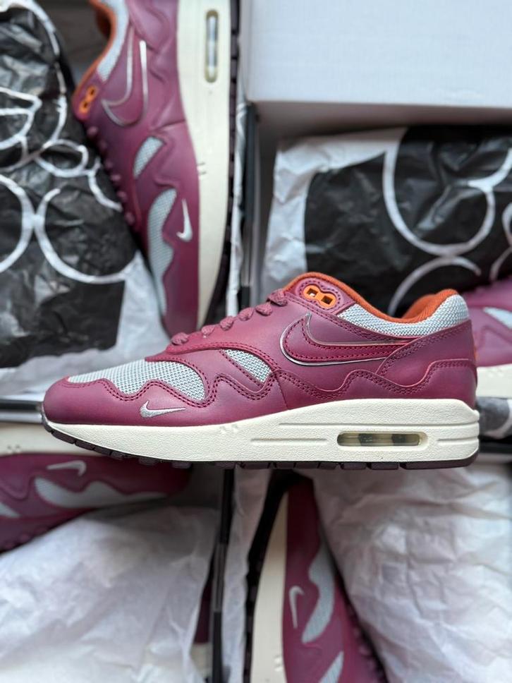 Nike Air Max 1 Patta Maroon maat 36,5 Nieuw, Kleding | Dames, Schoenen, Nieuw, Sneakers of Gympen, Overige kleuren, Ophalen of Verzenden