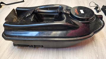 Boatman actor voerboot incl 2 accus en tas beschikbaar voor biedingen