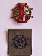 ZMV Speld NO: 4 rood met batch, Verzamelen, Militaria | Algemeen, Verzenden, Landmacht, Nederland, Kleding of Schoenen