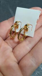 Vintage Goudkleurige Clip ring Oorbellen, Ophalen of Verzenden, Goud, Overige materialen