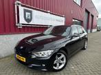 BMW 3-serie Touring 316i Business // Navi // Clima // PDC //, Auto's, BMW, Gebruikt, 4 cilinders, Zwart, Origineel Nederlands