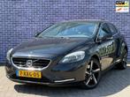 Volvo V40 2.0 D4 Summum Business EXPORT, Auto's, Volvo, Euro 5, LED verlichting, Gebruikt, Zwart