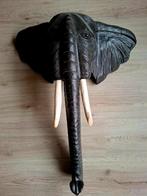 Brocante handgemaakte houten olifant voor aan de muur, Ophalen