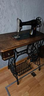 Oude singer trap naaimachine, Antiek en Kunst, Antiek | Naaimachines, Ophalen