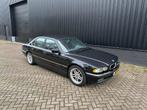 BMW 740i E38 V8 Facelift Youngtimer Alcantara Dubbelglas, Auto's, BMW, Automaat, Parkeersensor, Achterwielaandrijving, Zwart