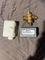 Honeywell 3-weg klep; VC8010-12, Doe-het-zelf en Verbouw, Geisers en Boilers, Ophalen of Verzenden, Zo goed als nieuw