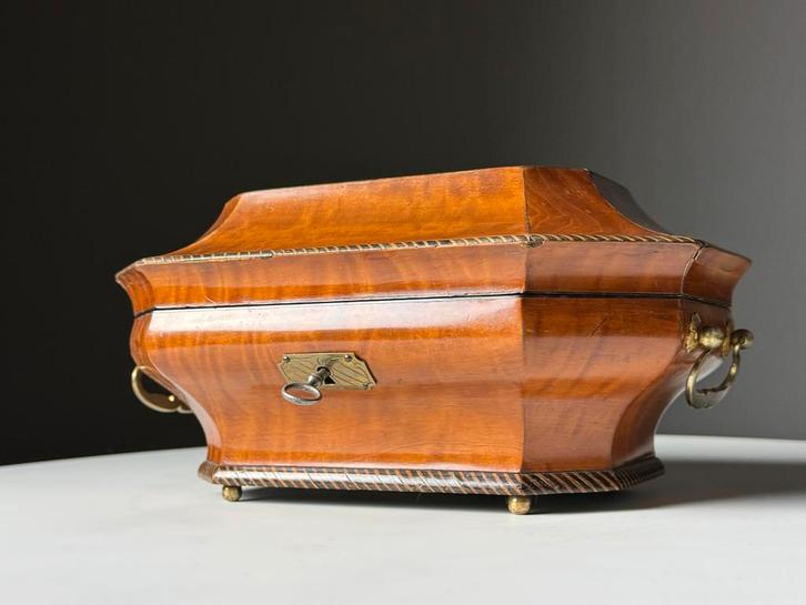 Engels Juwelen muziek kistje 19e eeuw, Huis en Inrichting, Woonaccessoires | Kisten, Zo goed als nieuw, Minder dan 50 cm, Ophalen