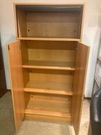 Kast , 2 deurs met 2 planken en een roldeurkastje bovenop., 150 tot 200 cm, 25 tot 50 cm, Overige houtsoorten, Gebruikt