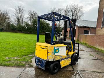 Komatsu 1500KG elektrische heftruck 4 wieler met luchtbanden