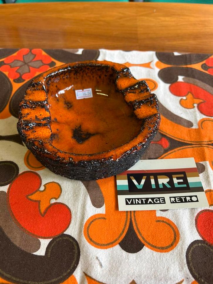 Vintage jaren 70 grijs oranje asbak, Verzamelen, Rookartikelen, Aanstekers en Luciferdoosjes, Zo goed als nieuw, Asbak, Ophalen of Verzenden