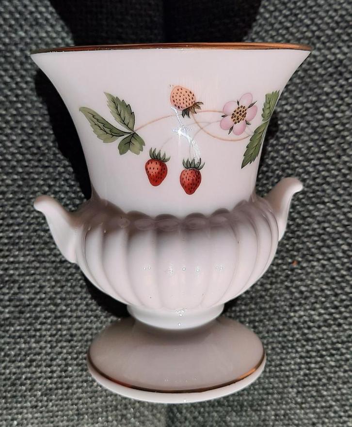 Wedgwood, Edme urnvaasje, Antiek en Kunst, Antiek | Servies los, Ophalen of Verzenden