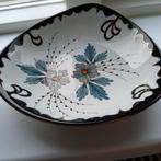Flora Gouda plateel schaal., Antiek en Kunst, Ophalen of Verzenden