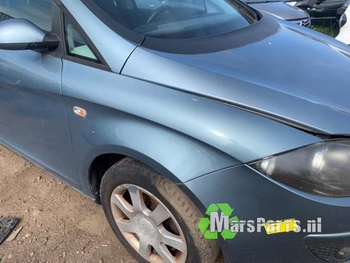 Scherm rechts-voor van een Seat Toledo, Auto-onderdelen, Carrosserie en Plaatwerk, Seat, Gebruikt, 3 maanden garantie, Ophalen of Verzenden