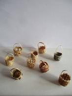 poppenhuis verschillende rieten mandjes, Verzamelen, Poppenhuizen en Toebehoren, Ophalen of Verzenden, Zo goed als nieuw, Poppenhuis