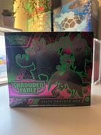 Shrouded Fable ETB – Elite Trainer Box – Nieuw geseald, Ophalen of Verzenden, Zo goed als nieuw