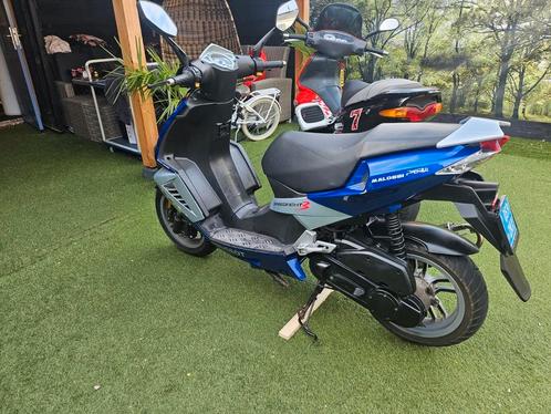 Peugeot speedfight 3 2 takt, Fietsen en Brommers, Scooters | Peugeot, Zo goed als nieuw, Speedfight, Ophalen of Verzenden