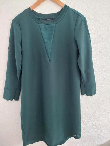 Jurk kniel.95cm DAYZ small oksell.48cm groen 1week gedragen  beschikbaar voor biedingen