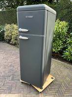 Retro koelkast met vriezer in de stijl van Smeg, Witgoed en Apparatuur, 200 liter of meer, Zo goed als nieuw, 45 tot 60 cm, Met vriesvak