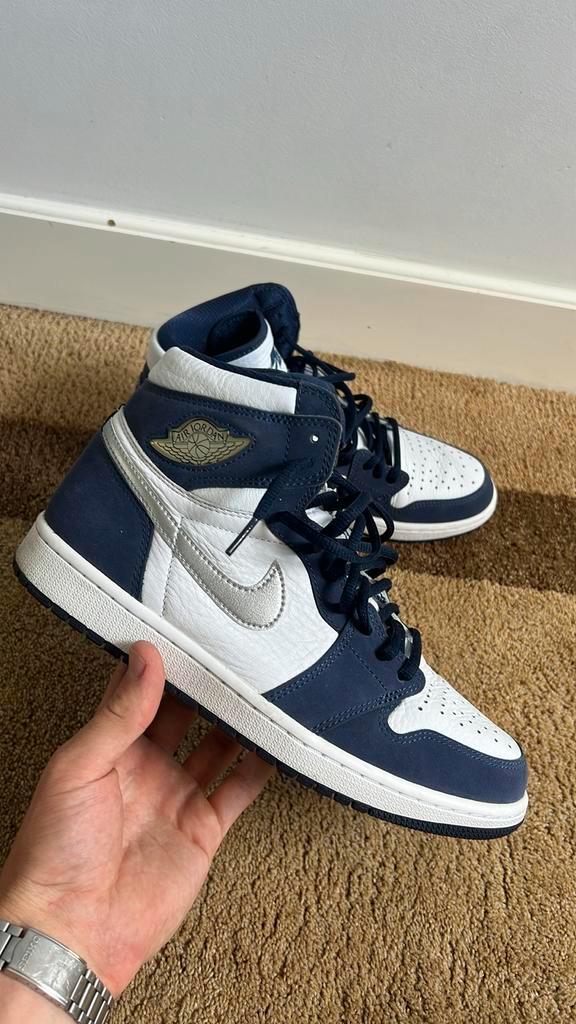Nike air Jordan 1 Midnight Navy maat 43, Kleding | Heren, Schoenen, Zo goed als nieuw, Blauw, Ophalen of Verzenden