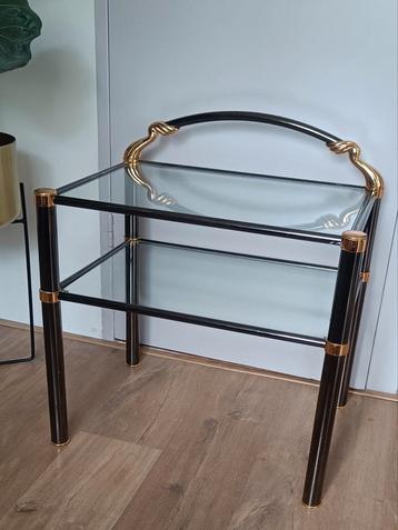 LEVERING MOGELIJK! Bijzettafel met glas en goud beschikbaar voor biedingen