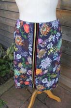 Rok zwart/ kleur Marccain mt N4 (m/40) Vaste prijs, Kleding | Dames, Maat 38/40 (M), Zwart, Ophalen of Verzenden, Zo goed als nieuw