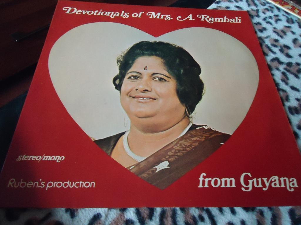 Devotionals of mrs. a. rambali, Ophalen of Verzenden, Zo goed als nieuw, 12 inch