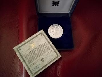 30 april 1980 Kronings / herdenking-dukaat met certificaat beschikbaar voor biedingen