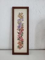 Lijstje geborduurde bloemen, Ophalen of Verzenden