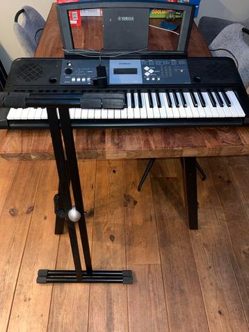 Yamaha YPT-230 Keyboard - Perfect voor Beginners! beschikbaar voor biedingen