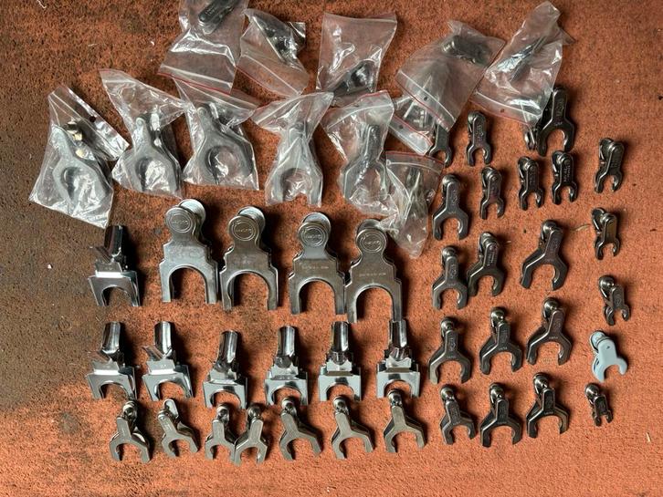 +- 50 Rotulex klemmen. Handig in de chemie (hobby), Hobby en Vrije tijd, Overige Hobby en Vrije tijd, Nieuw, Ophalen of Verzenden