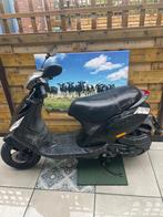 Zwarte Zipp Scooter - Piaggio, Fietsen en Brommers, Scooters | Yamaha, Ophalen, Gebruikt, Overige modellen, Maximaal 45 km/u