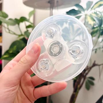 Fidget Spinner - Doorzichtig - Nieuw in verpakking beschikbaar voor biedingen