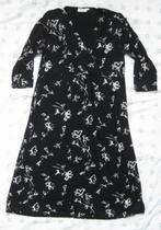 Masai zwarte jurk, ecru bloemen, overslag bij buste, mt L 40, Kleding | Dames, Maat 38/40 (M), Zwart, Ophalen of Verzenden, Zo goed als nieuw