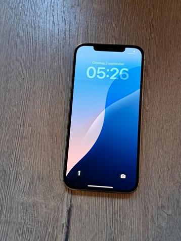 iPhone 12 Pro Max 128GB Gold nieuwstaat | Batterij 100% beschikbaar voor biedingen