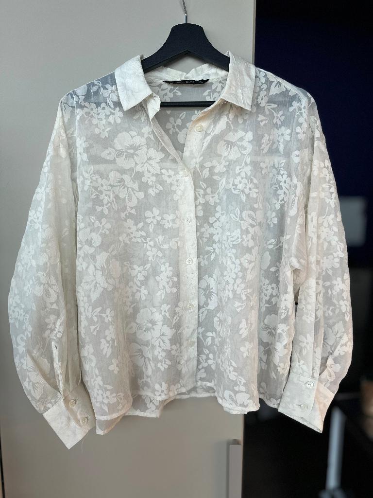 Blouse wit bloemenprint kant ZARA Basic maat M, Maat 38/40 (M), Verzenden, Zo goed als nieuw, Wit