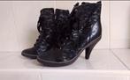 Zwarte laarsjes met hakjes. Maat 42, Kleding | Dames, Zwart, Lage of Enkellaarzen, Ophalen of Verzenden, Zo goed als nieuw