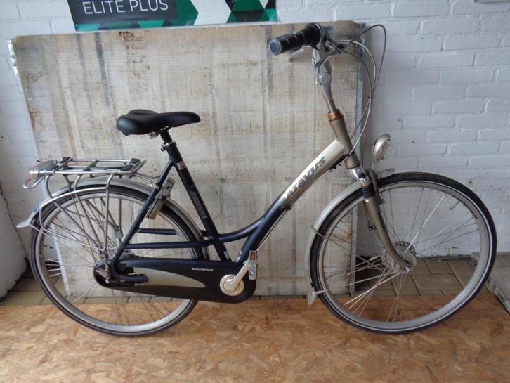 BATAVUS GREENPARKS € 275.00, Fietsen en Brommers, Fietsen | Dames | Damesfietsen, Gebruikt, Batavus, Versnellingen, 56 cm of meer