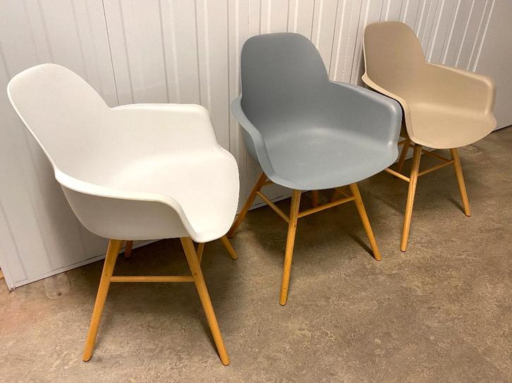 6 Kuipstoelen - Zooff Design (2021) 2 wit, 2 grijs, 2 taupe, Huis en Inrichting, Stoelen, Zo goed als nieuw, Vijf, Zes of meer stoelen