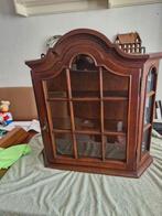 Klassiek vitrinekastje h, Huis en Inrichting, Kasten | Vitrinekasten, Onbekend, Baumann, Onbekend, Minder dan 100 cm