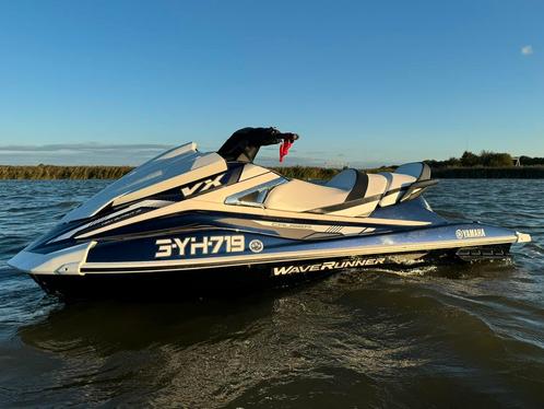 Yamaha VX Cruiser HO 2018 116 uur + trailer JetLoader LED, Watersport en Boten, Jetski's en Waterscooters, Zo goed als nieuw, Benzine