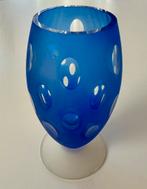 Sasaki vaas blauw frosted, Huis en Inrichting, Woonaccessoires | Vazen, Ophalen, Blauw, Minder dan 50 cm, Glas