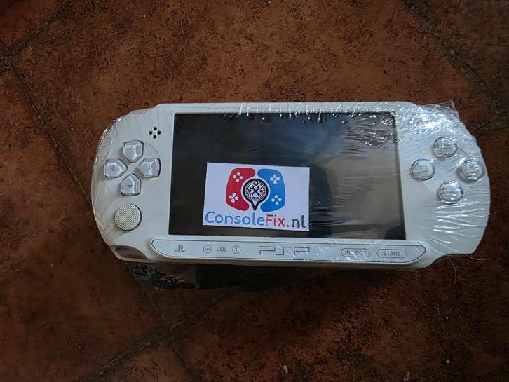 Sony PSP's, Spelcomputers en Games, Spelcomputers | Sony PSP, Refurbished, PSP, Met camera, Ophalen of Verzenden