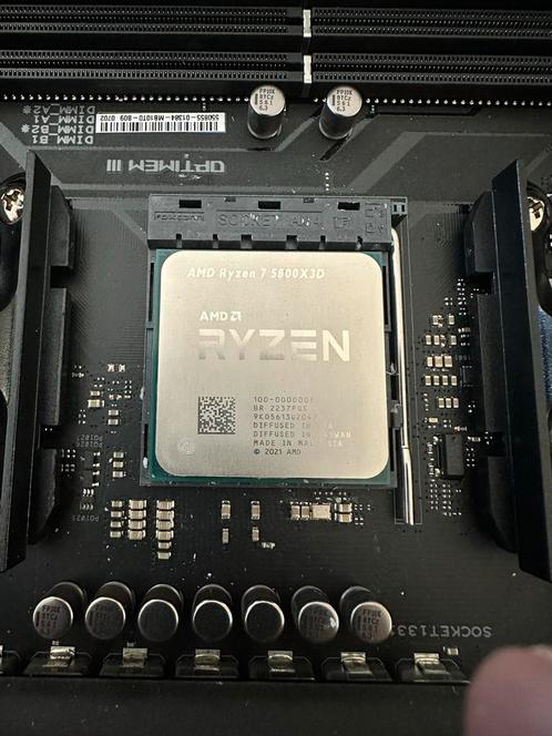 Ryzen 7 5800X3D + ROG Crosshair VIII Hero Moederbord, Computers en Software, Moederborden, Gebruikt, AMD, DDR4, Ophalen of Verzenden