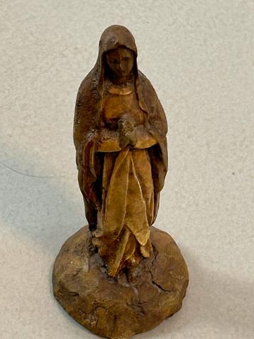 Klein Mariabeeldje - 12x4 cm beschikbaar voor biedingen