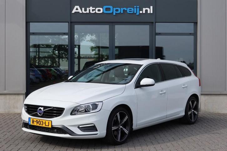 Volvo V60 1.5 T3 R-Design Schuif/kanteldak, Leder/alcantara, Auto's, Volvo, Bedrijf, V60, ABS, Airbags, Airconditioning, Bluetooth