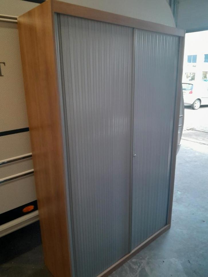 Roldeur kasten van VEPA., Huis en Inrichting, Kasten | Roldeurkasten en Archiefkasten, Zo goed als nieuw, 150 tot 200 cm, 100 tot 150 cm