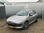 Peugeot 206 1.4 X-line - AUT - Elektr ramen - APK 10-26, Auto's, Peugeot, Stof, Zwart, Bedrijf, 39 €/maand